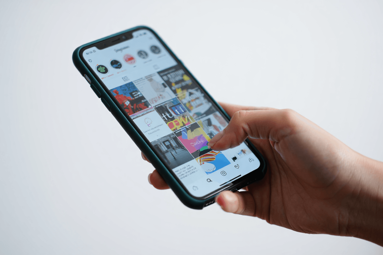 Why Creative Matters: How to Design Scroll-Stopping Meta Ads