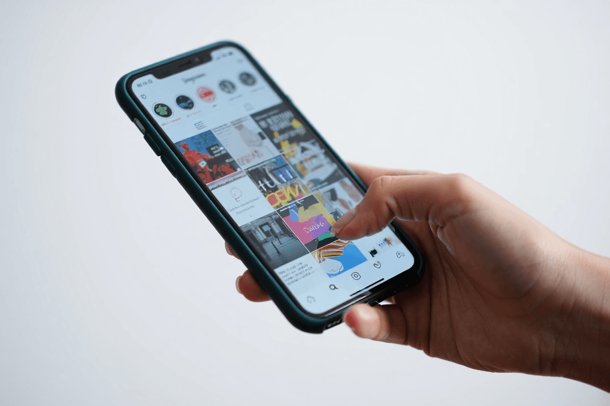 Why Creative Matters: How to Design Scroll-Stopping Meta Ads